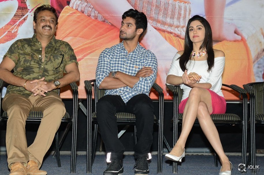 Garam-Movie-Release-Press-Meet